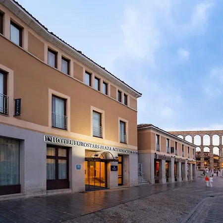 Eurostars Plaza Acueducto-2